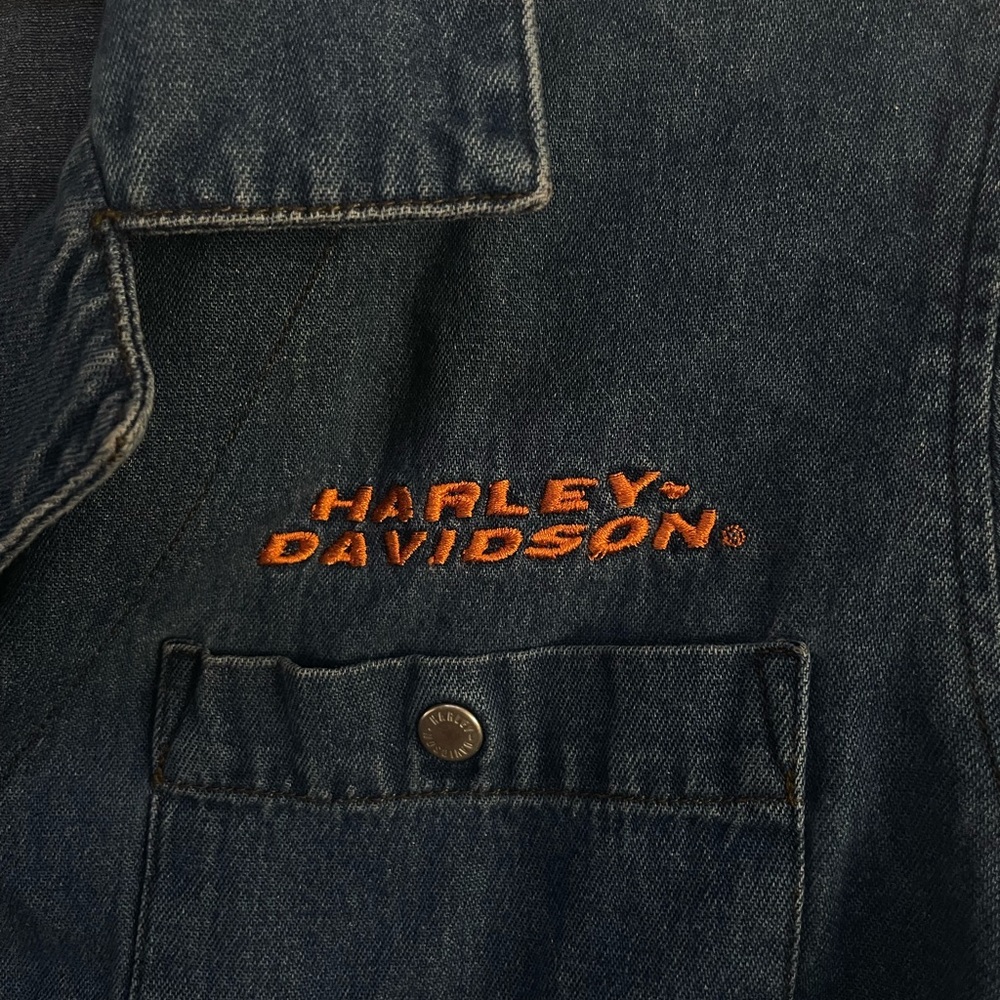 Harley Davidson Long Sleeve Cropped Denim Top - Picture 2 of 3